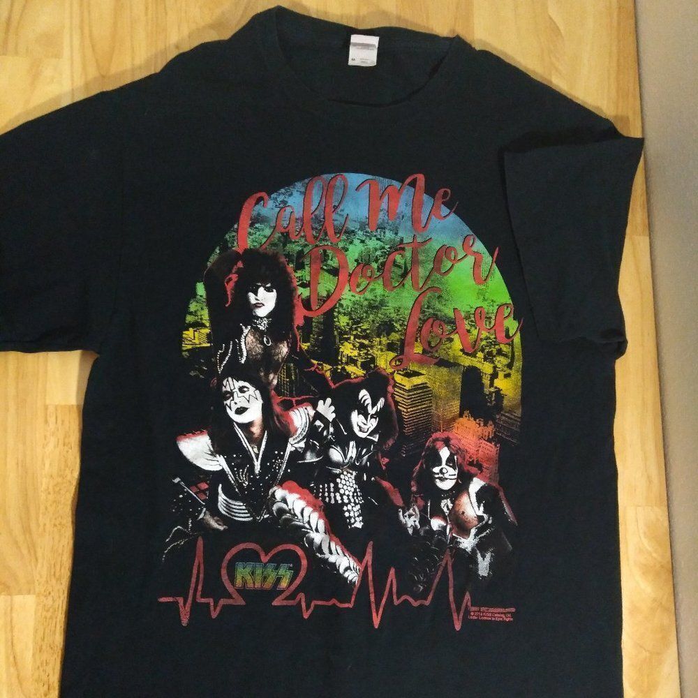 Kiss Call Me Doctor Love Graphic T-Shirt